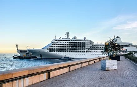 my cruises for luxury yacht rental dubai